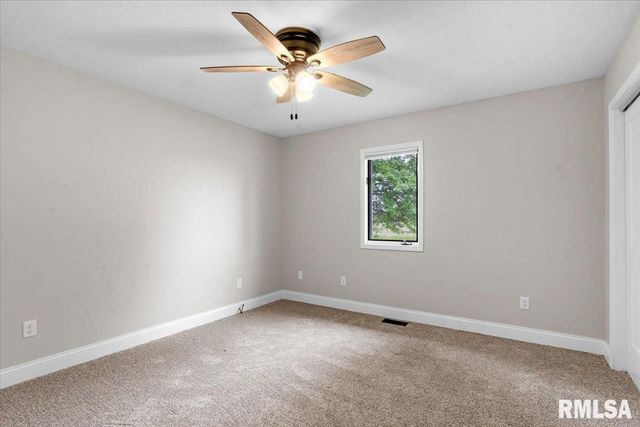 5660 Wesley Chapel Road, Chatham, IL 62629