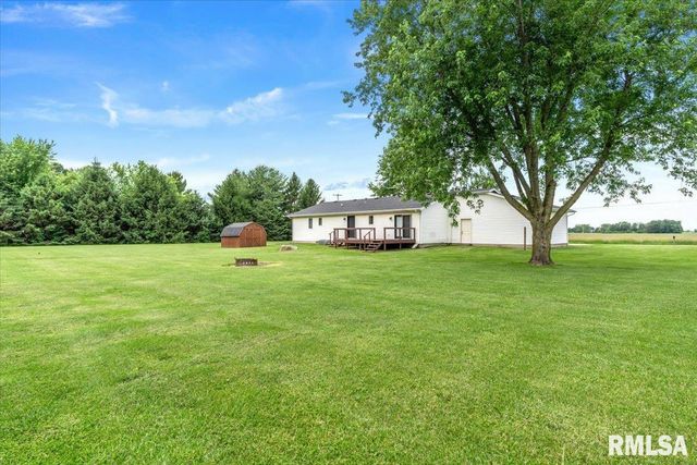 5660 Wesley Chapel Road, Chatham, IL 62629