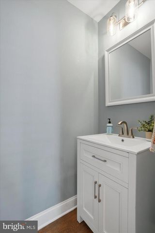 328 DEAN ST, West Chester, PA 19382