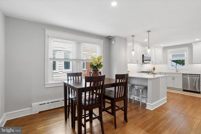 328 DEAN ST, West Chester, PA 19382
