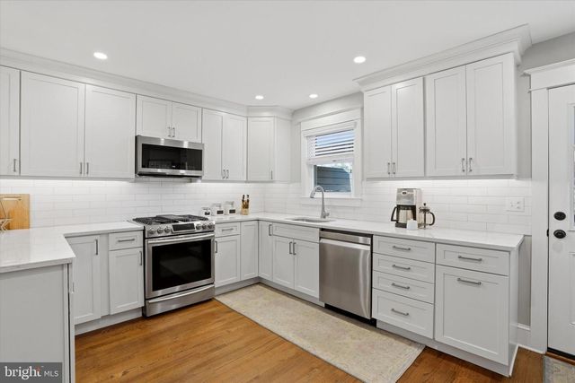 328 DEAN ST, West Chester, PA 19382