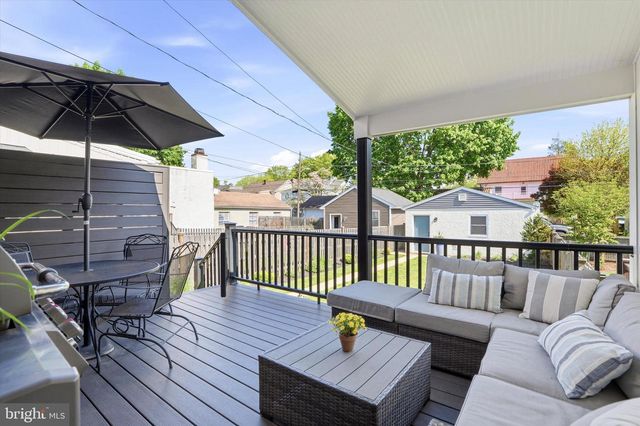 328 DEAN ST, West Chester, PA 19382