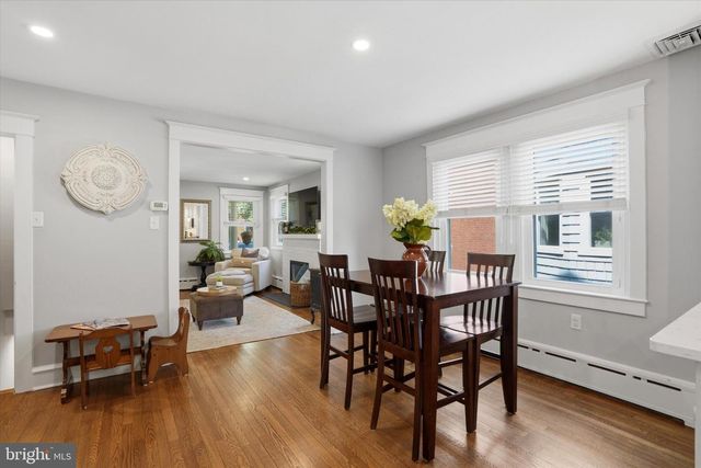 328 DEAN ST, West Chester, PA 19382
