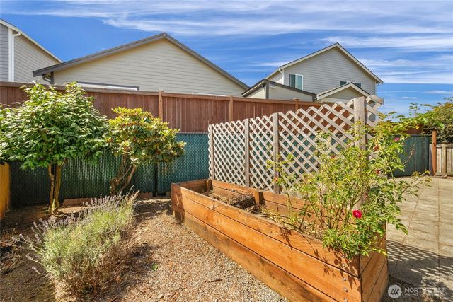 17732 27th Avenue NE, Marysville, WA 98271