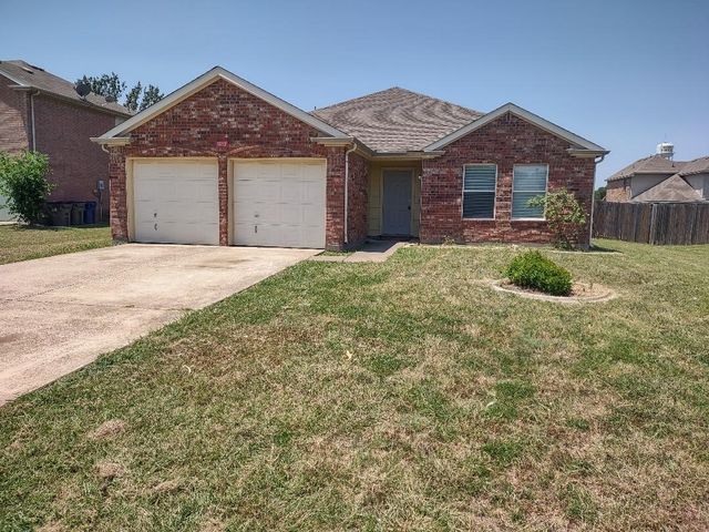 1613 Wavecrest Drive, Glenn Heights, TX 75154