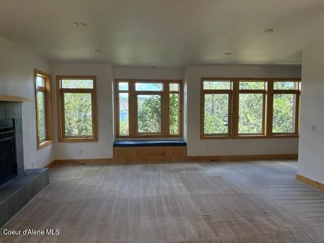 8753 S Loffs Bay Rd, Coeur D'alene, ID 83814