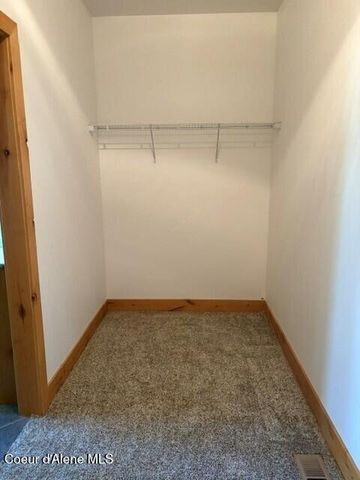8753 S Loffs Bay Rd, Coeur D'alene, ID 83814
