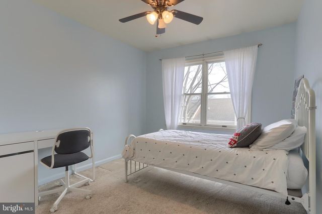 2039-D RALEIGH RD, Hummelstown, PA 17036