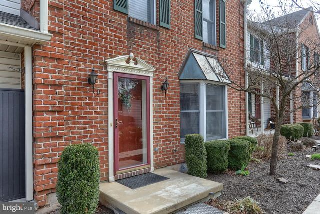 2039-D RALEIGH RD, Hummelstown, PA 17036