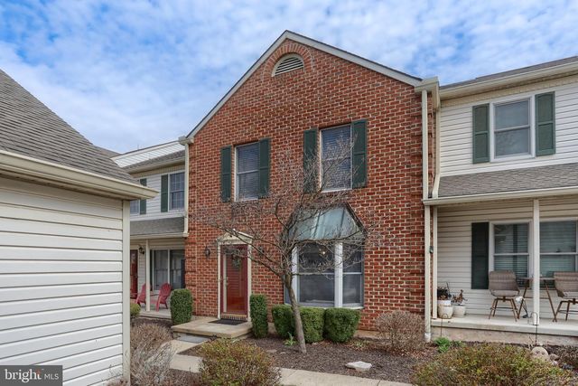 2039-D RALEIGH RD, Hummelstown, PA 17036