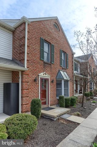 2039-D RALEIGH RD, Hummelstown, PA 17036