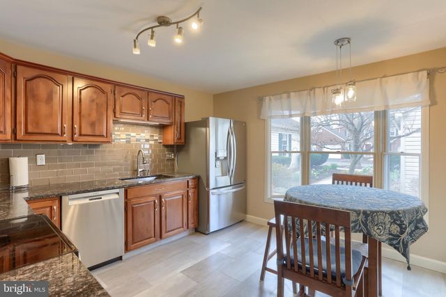 2039-D RALEIGH RD, Hummelstown, PA 17036