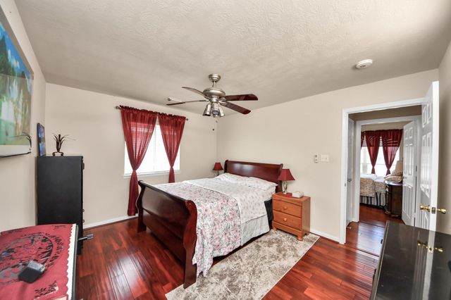 12403 Maily Meadowlane, Sugar Land, TX 77478