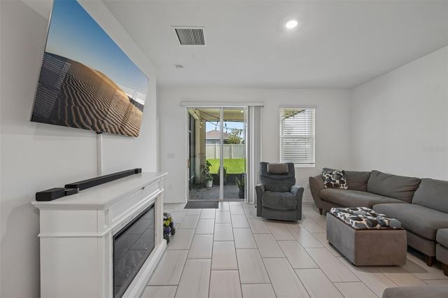 5518 LOS ROBLES COURT, Palmetto, FL 34221