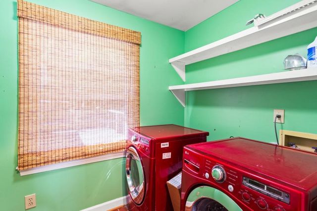 984 Lindridge Way, Atlanta, GA 30324