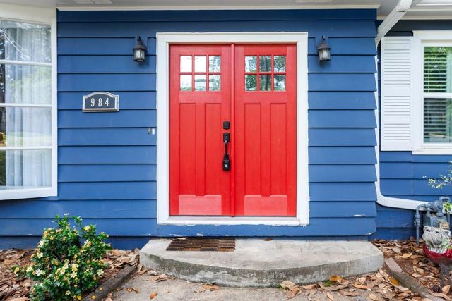 984 Lindridge Way, Atlanta, GA 30324