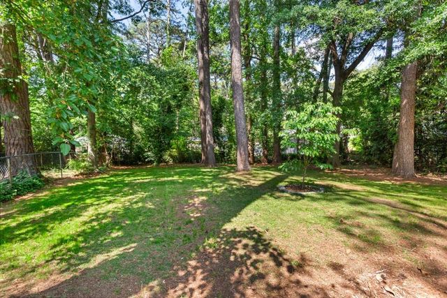 984 Lindridge Way, Atlanta, GA 30324
