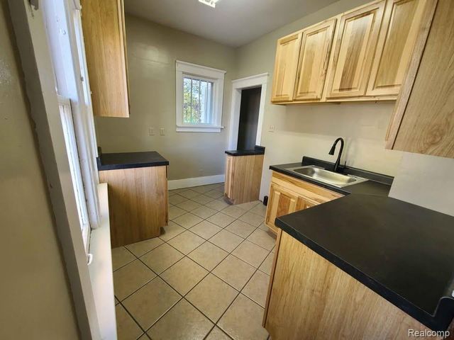 1804 12th Street, Port Huron, MI 48060