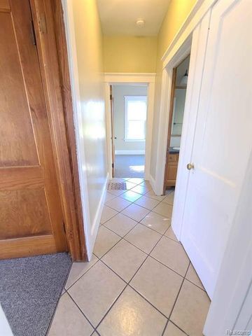 1804 12th Street, Port Huron, MI 48060