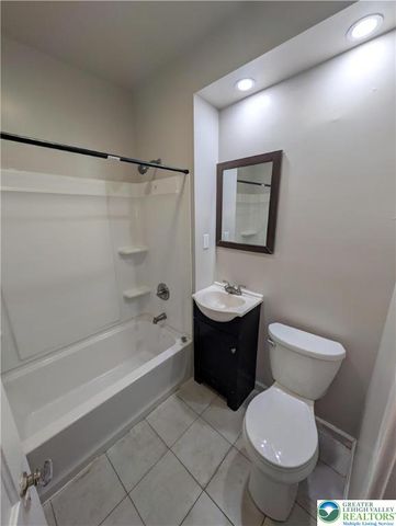 1324 South 2nd Street, Allentown City, PA 18103