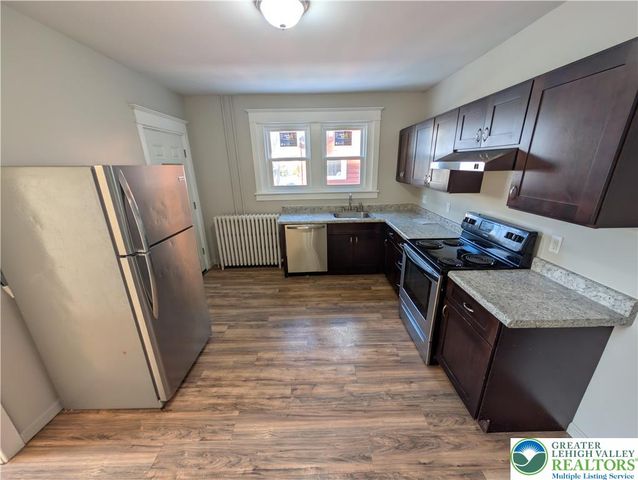 1324 South 2nd Street, Allentown City, PA 18103