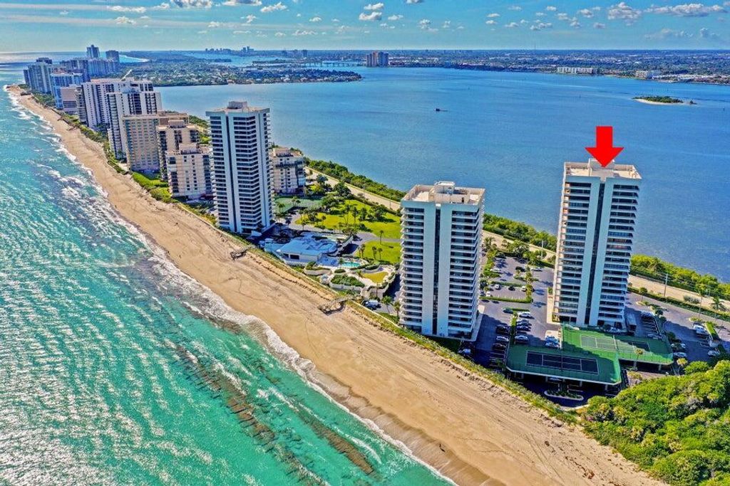 5550 N Ocean Drive 22 A, Singer Island, FL 33404