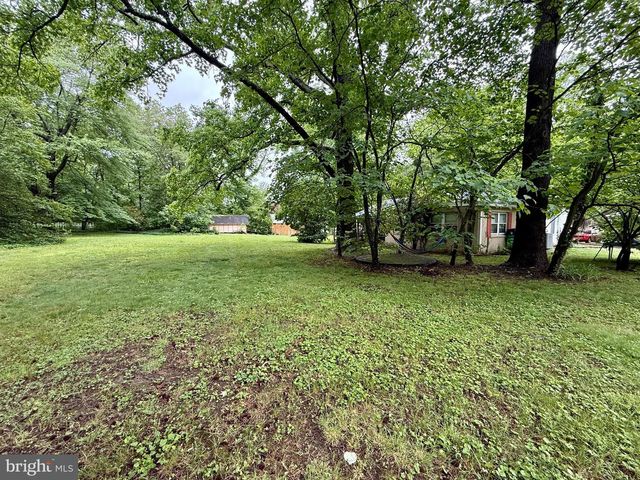 12700 OLD FORT RD, Fort Washington, MD 20744