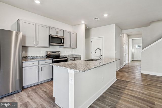 112 WAPPINGER TER, Winchester, VA 22602