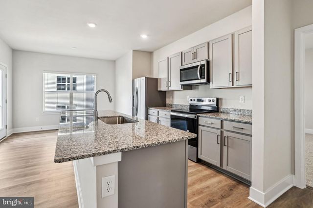 112 WAPPINGER TER, Winchester, VA 22602