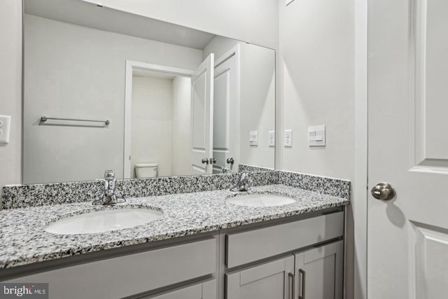 112 WAPPINGER TER, Winchester, VA 22602