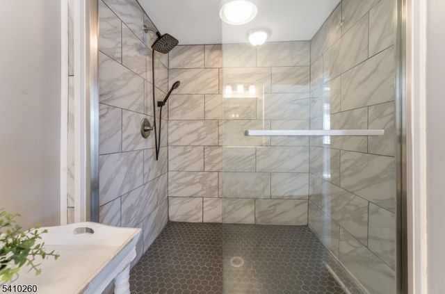 429 Russell Ave, Pohatcong Twp., NJ 08865