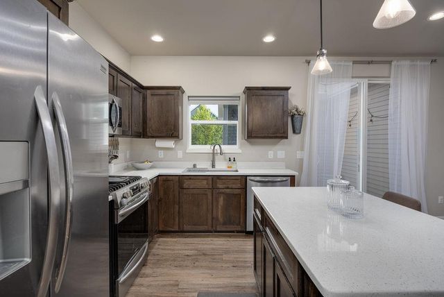 6111 Ragan Street, Madison, WI 53718