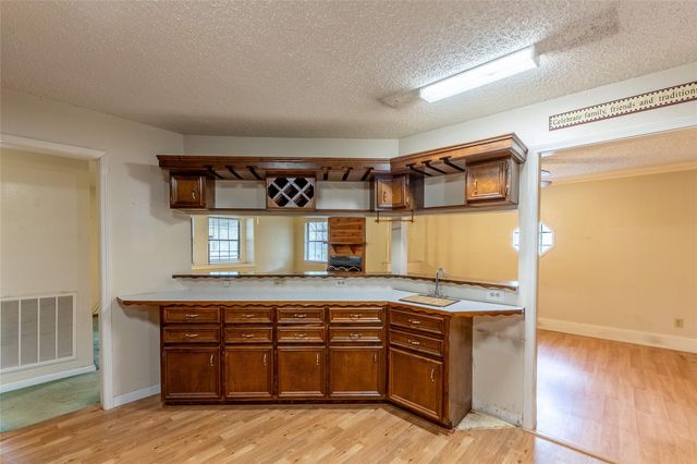 20089 Split Oak Drive, New Caney, TX 77357