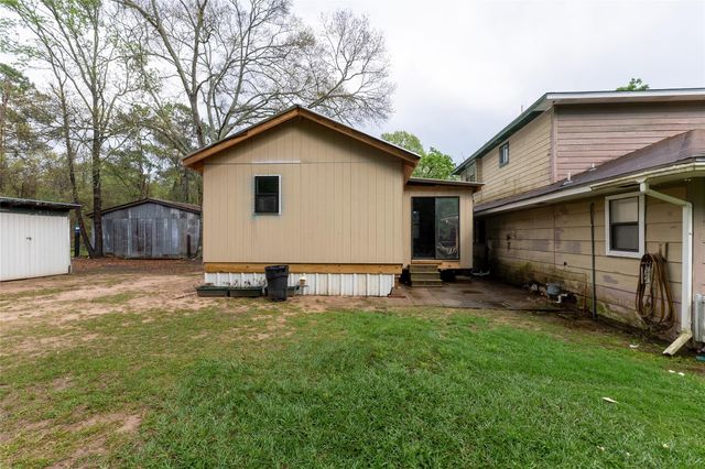 20089 Split Oak Drive, New Caney, TX 77357