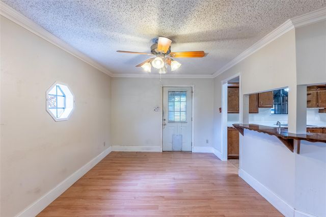 20089 Split Oak Drive, New Caney, TX 77357