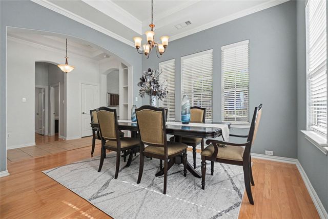 1729 Auburn Drive, Carrollton, TX 75007