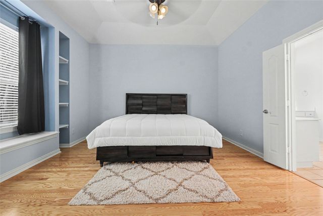 1729 Auburn Drive, Carrollton, TX 75007