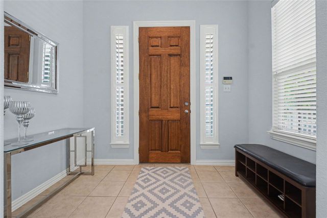 1729 Auburn Drive, Carrollton, TX 75007