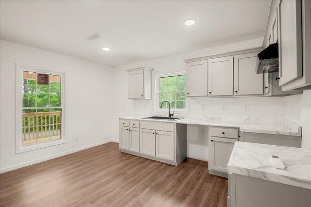 282 Letha Petrey Road, Williamsburg, KY 40769