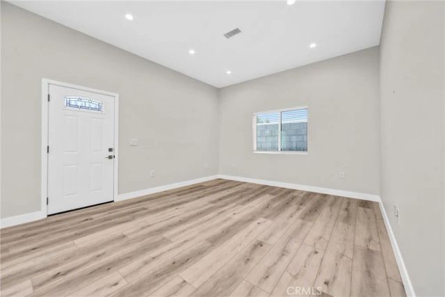 9998 Louise Avenue, Northridge, CA 91325