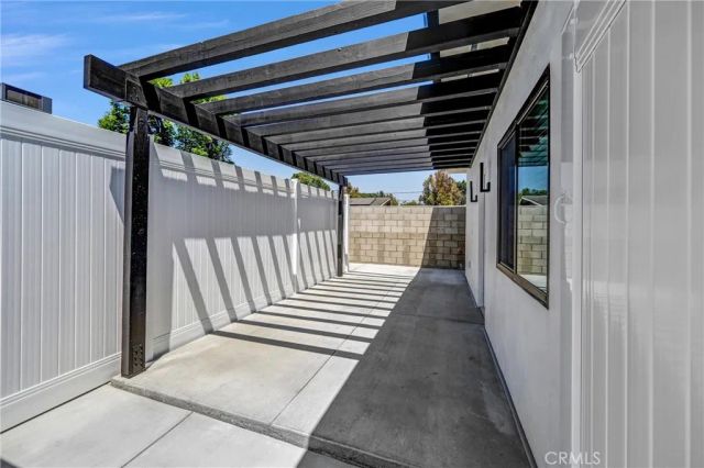 9998 Louise Avenue, Northridge, CA 91325