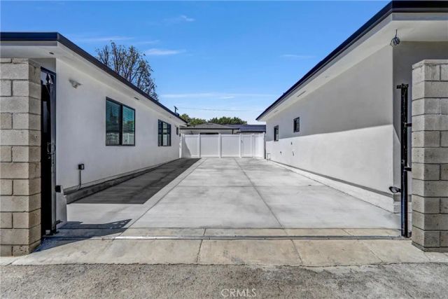 9998 Louise Avenue, Northridge, CA 91325
