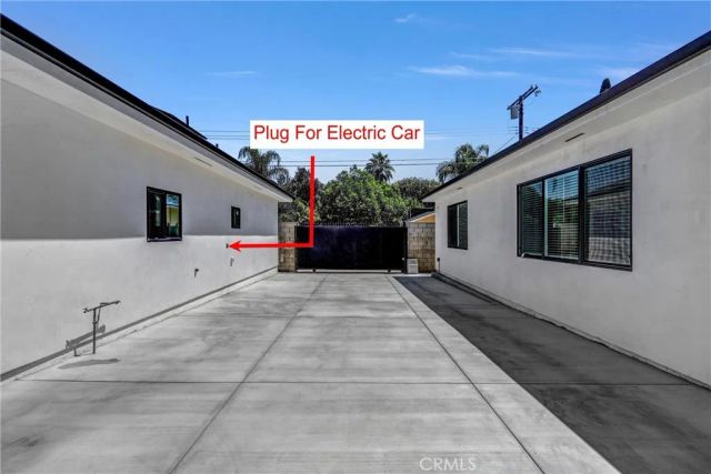 9998 Louise Avenue, Northridge, CA 91325