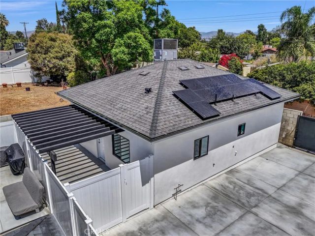 9998 Louise Avenue, Northridge, CA 91325