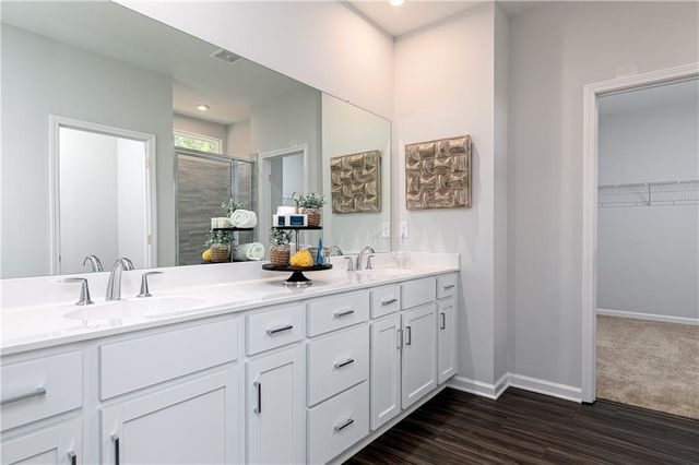 736 Coventry Cove Way, Acworth, GA 30102