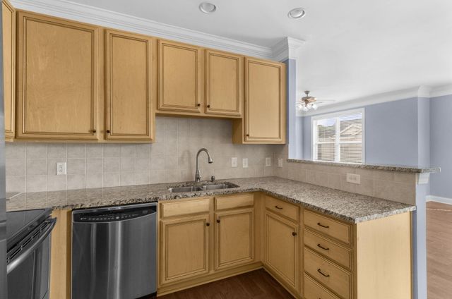 2244 Ashley Crossing Drive 1131, Charleston, SC 29414