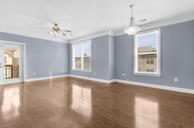 2244 Ashley Crossing Drive 1131, Charleston, SC 29414