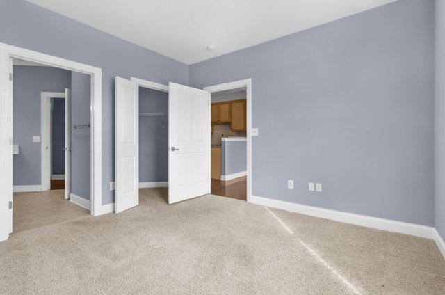 2244 Ashley Crossing Drive 1131, Charleston, SC 29414