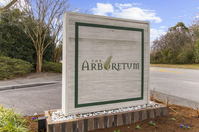 2244 Ashley Crossing Drive 1131, Charleston, SC 29414