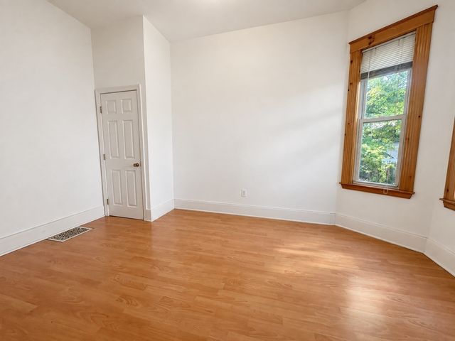 46 Court St 1, Newton, MA 02458